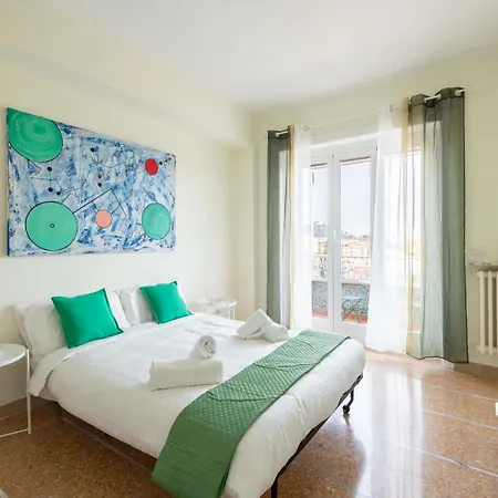 7h Heaven Rhome Vatican Museums アパート *